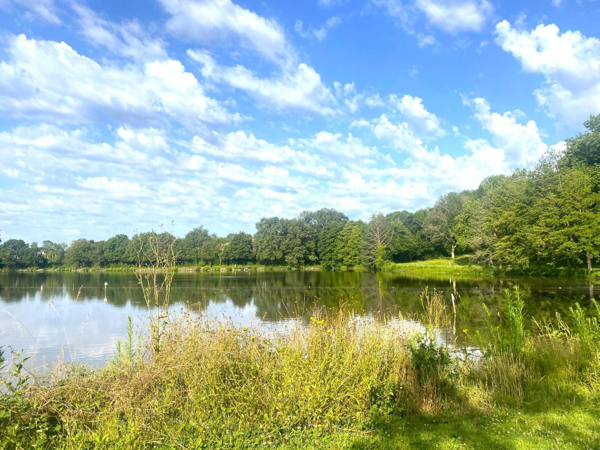 Camping L'Etruyere La Tardiere Buitenkant foto