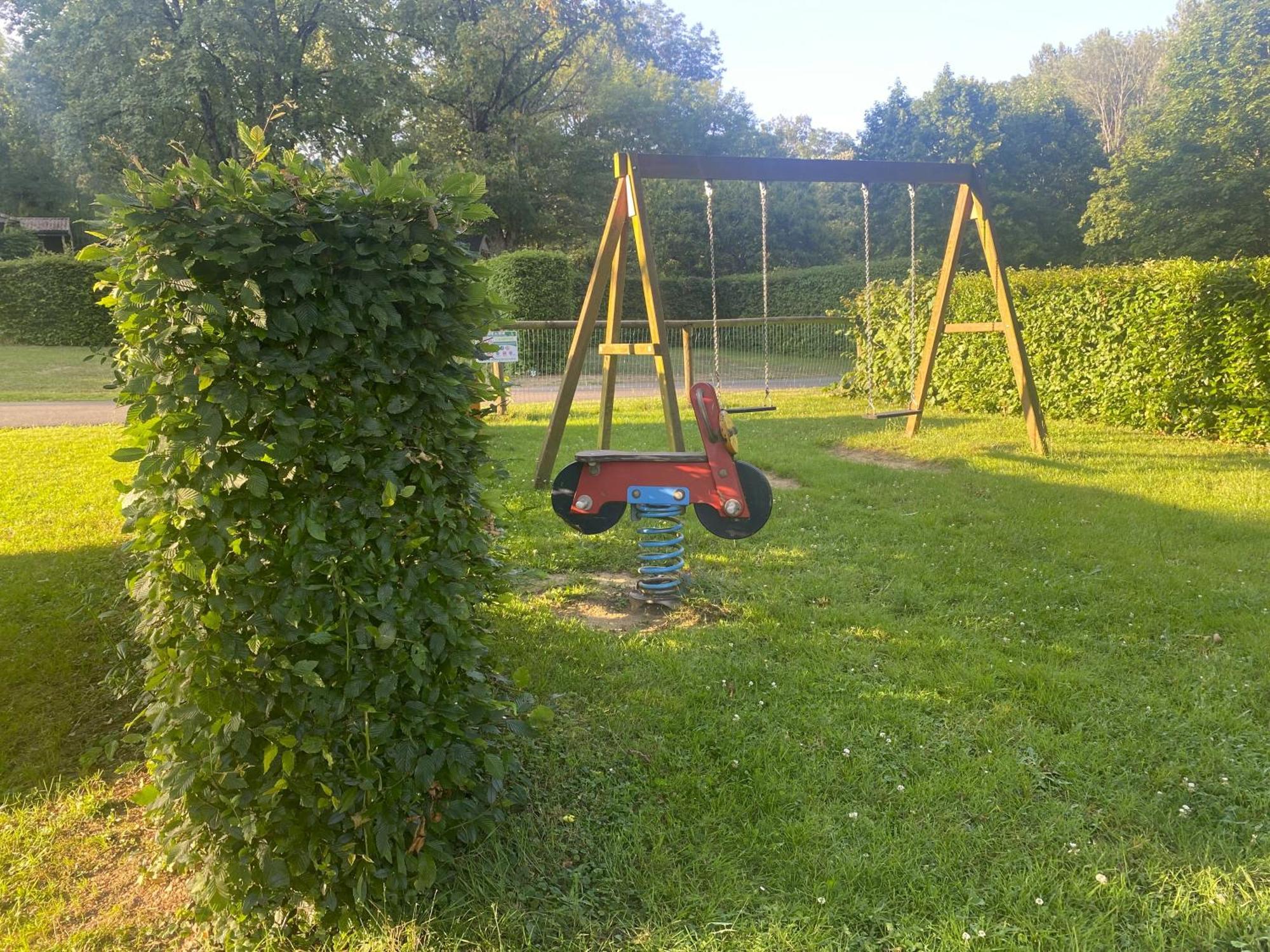 Camping L'Etruyere La Tardiere Buitenkant foto