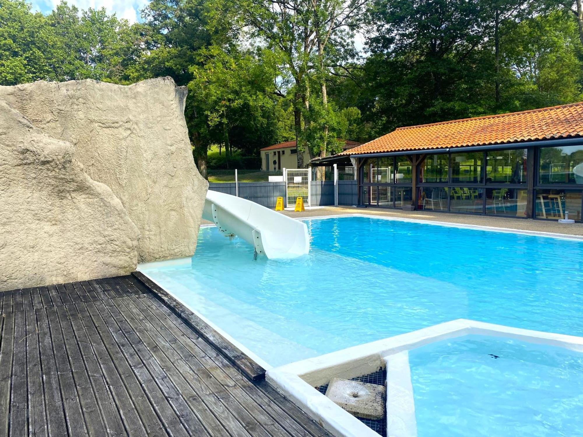 Camping L'Etruyere La Tardiere Buitenkant foto